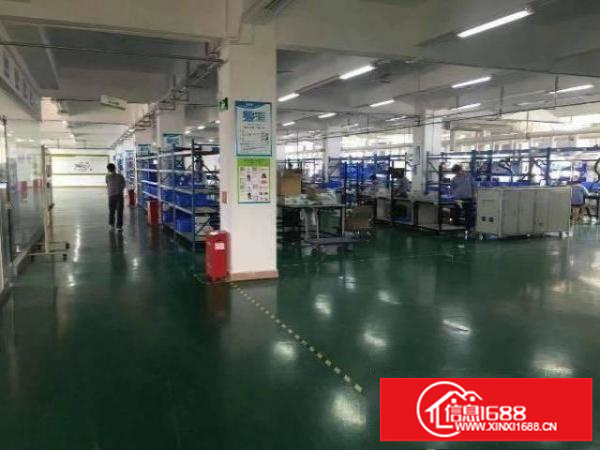 横岗六约塘坑地铁站三楼新出900厂房出租可分450