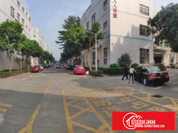 科苑城高速口500米成熟工业园厂房出租，价格位置都理想