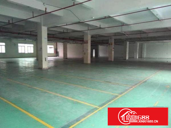 林村厂房一楼厂房700平方，楼上1500平方