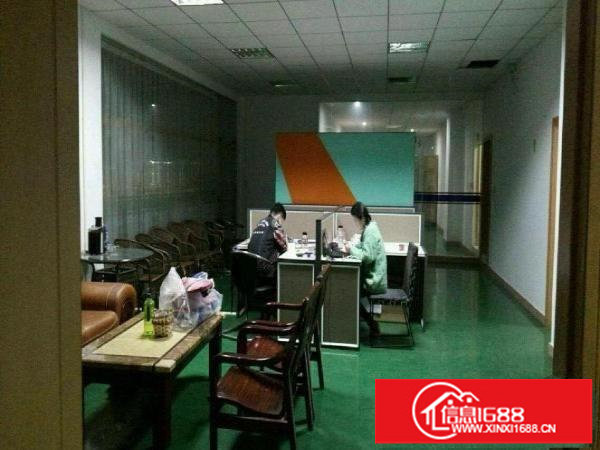 坑梓龙湾路口厂房1600平米