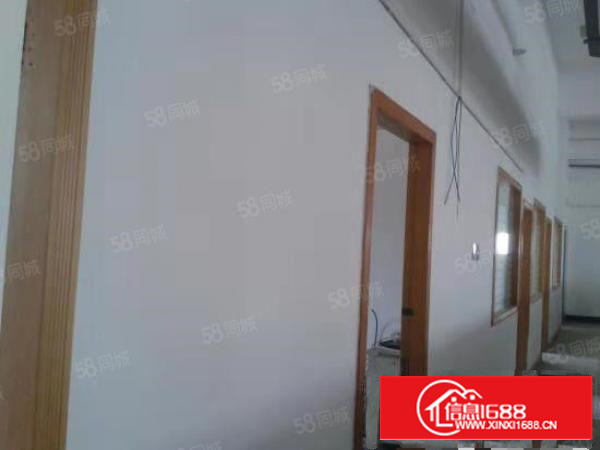 寮步泉塘独院厂房出租共5000平方，形象好