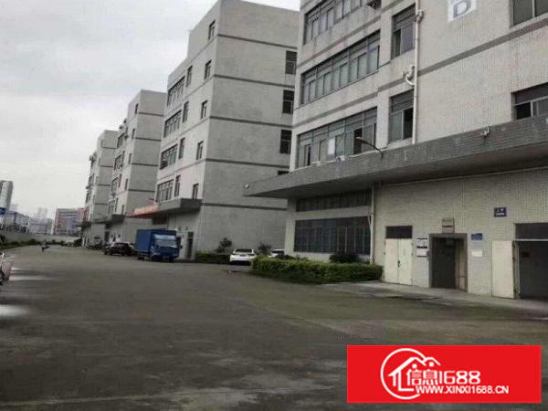 吉华路秀峰路口厂房一楼400平方，仓库/电商办公