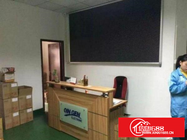 布吉吉盛昌工业区标准厂房楼上800平方带装修出租