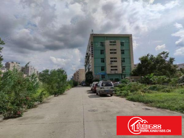 石岩应人石楼上950平精装修厂房招租，适合仓库，电子等行业