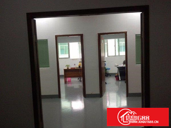 民治天汇大厦旁靖轩工业区出3楼480平带精装修免转让费招租