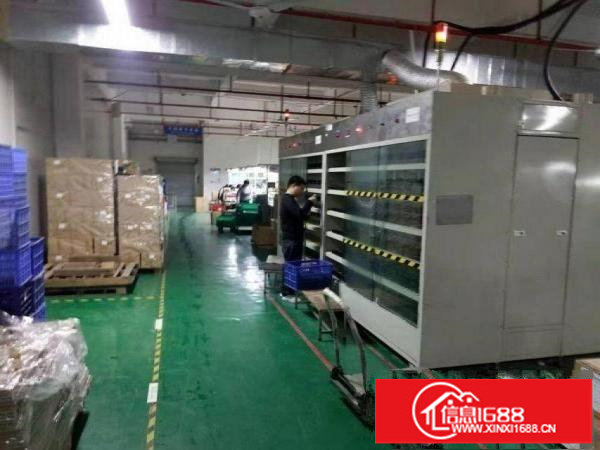 横岗新光村厂房出租楼上4880平带精装办公室，交通四通八达