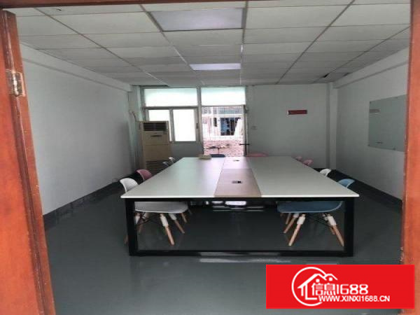 龙岗吉祥厂房600平米办公室