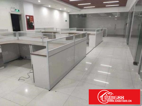 龙华大浪新百丽附近2楼1718平精装办公厂房出租。