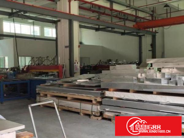 光明将石社区出租厂房一楼600平有行吊