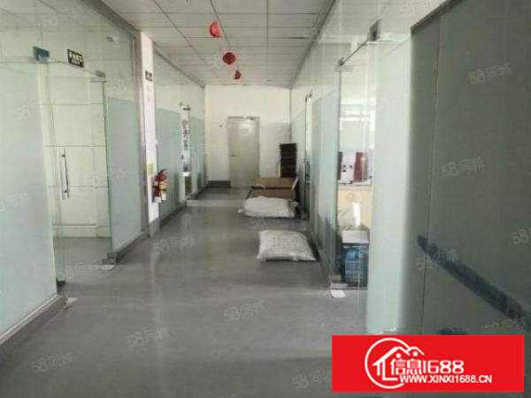 坪山大道靠近东部过境出口独栋单层面积1690平高6米带牛角