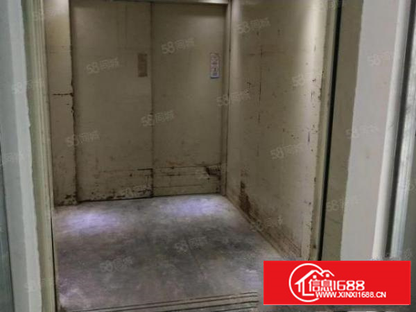 凤岗金凤凰工业区二楼1800平方带装修厂房出租，可分租