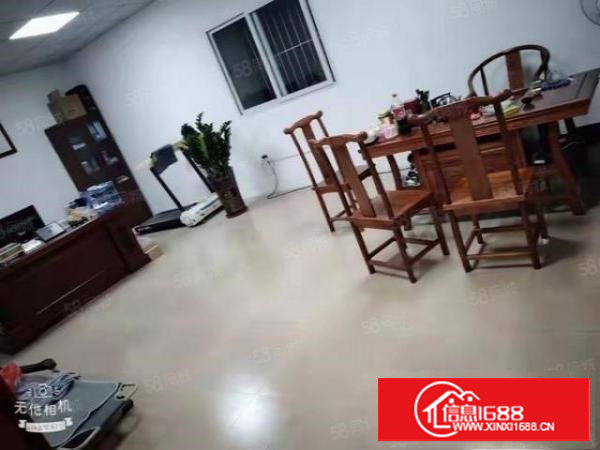 长安厦岗一楼300平，5500元，拎包入住