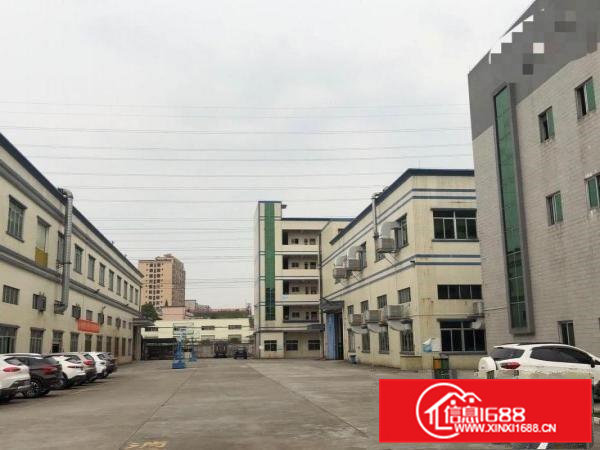 横沥镇高速出口原房东两层独院1万平出租，一楼7.5米高