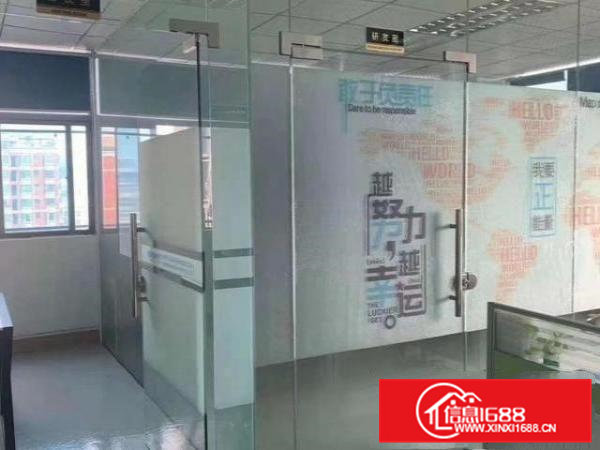 出租常平小厂房交通方便，水电齐全，价格优惠，急租！