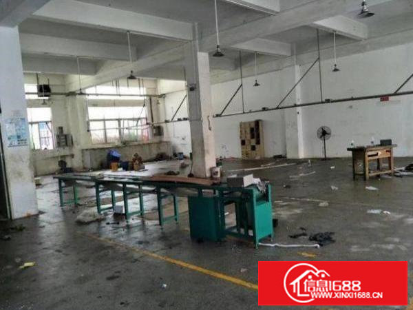 出租龙岗区平湖带阁楼一楼厂房600平米