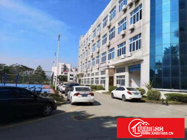 永湖地铁口现场装修服装展厅2200平无需转让费园区形象好