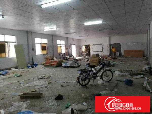 龙岗双龙地铁口业主直招一楼仓库320平7000打包