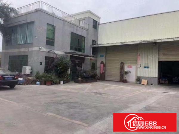 独院单层厂房1860平方，上有隔热层滴水8米，水电线路齐全