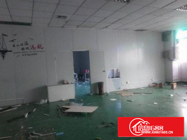 石岩宝源独立小面积厂房350平出租，带装修，租金便宜