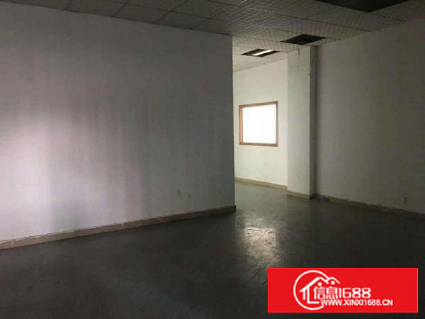 长安镇厦边新出原房东厂房400平方，带有豪华装修，水电齐全！