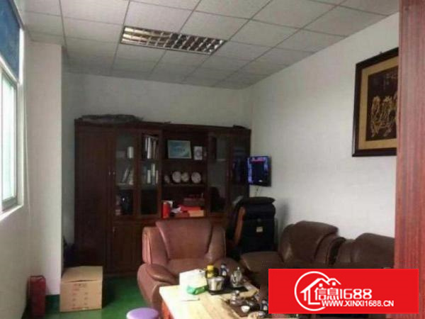 电子厂房800平方带装修出租