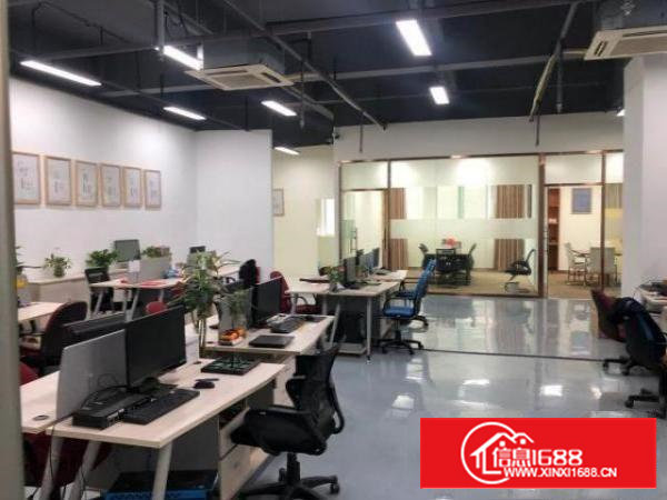 厂房精装办公室直租、分租，可面聊。