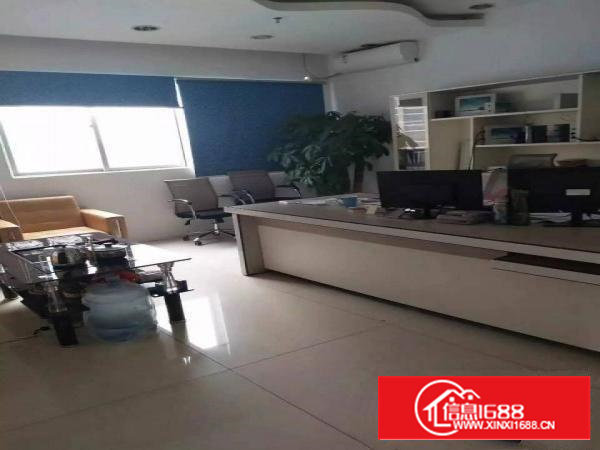 石岩楼上760平米厂房带精装修出租免转让费