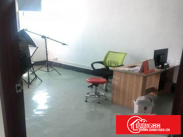 坂田厂房出租简单装修租金实惠直租无中介