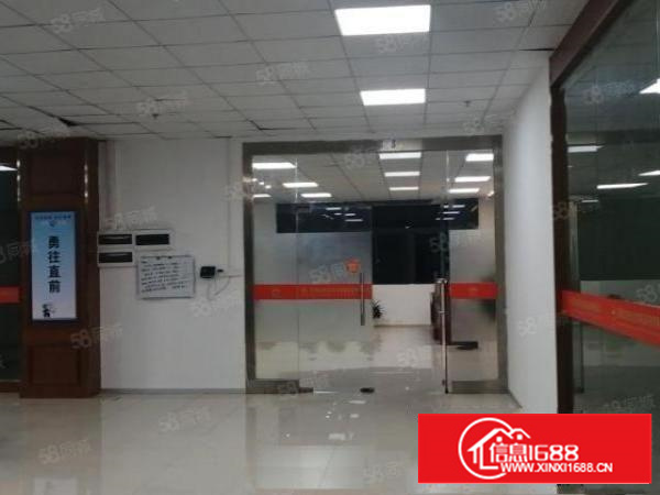 凤岗莞深工业区新出楼上单层4800平现成装修水电齐全100起