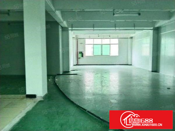 松岗高速口原房东红本厂房，1400平简单装修免转让费可办环评