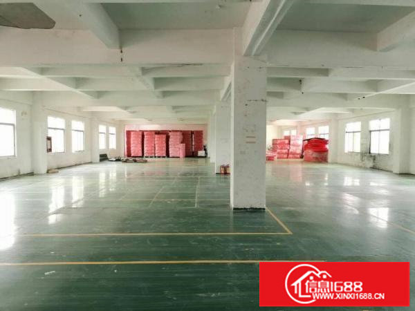 坪山碧岭工业区楼上厂房出租1800平现成装修交通便利可办环评