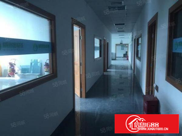 长安万达附近精装修厂房650平米出租，无需转让费，照片实拍
