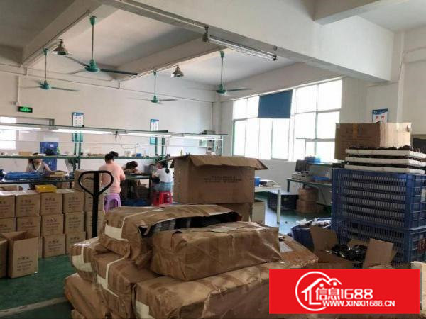 凤岗雁田南山带装修电子组装厂房出650平水电齐全