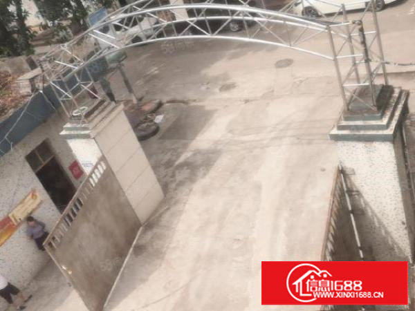 一站式独院厂房全新刷墙装修，大小面积出租，价格商议。证全！