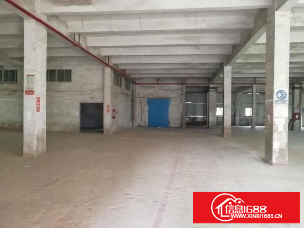横岗地铁站后面大型工业园一楼2850平方米招租
