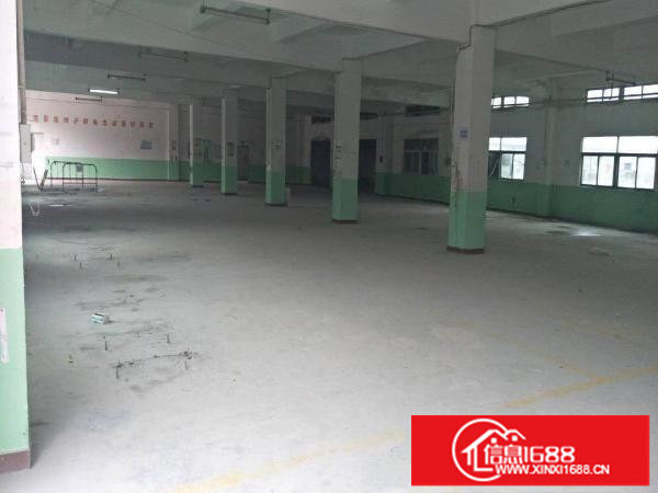 龙岗坪地6300平独院厂房带装修地坪地空地大可分租