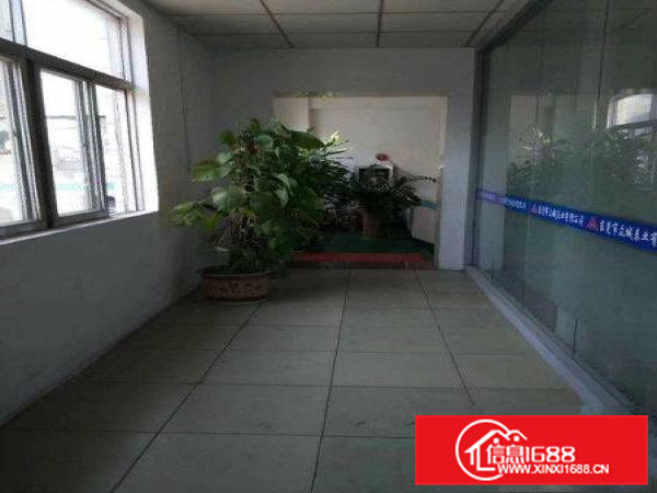 凤岗油甘埔楼上500平方豪装办公室地坪漆吊顶价格低