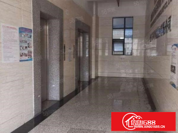 大浪商业中心精装修厂房仓库600平200平起分租有三吨货梯。