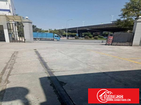 深圳龙岗区平湖辅城坳独院厂房招租一到四楼面积一万平