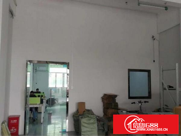 坂田五和大道新出一楼300平490平物流仓库出租