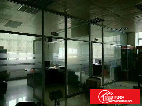 凤岗大型工业园新空出二楼2560带有豪华装修可分租