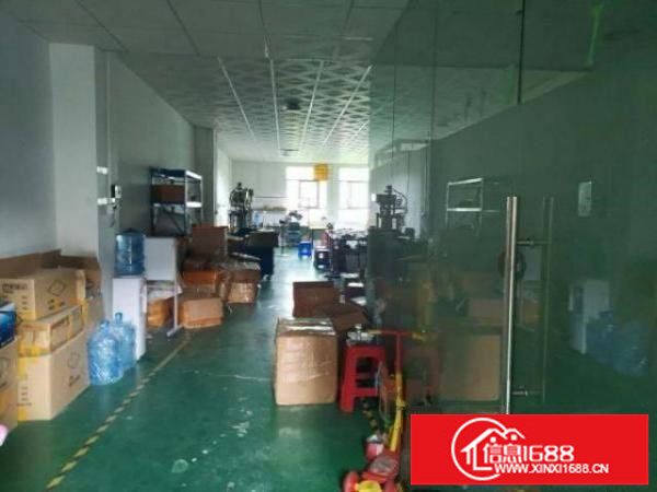 松岗朗下主道边新出二楼330带装修招租