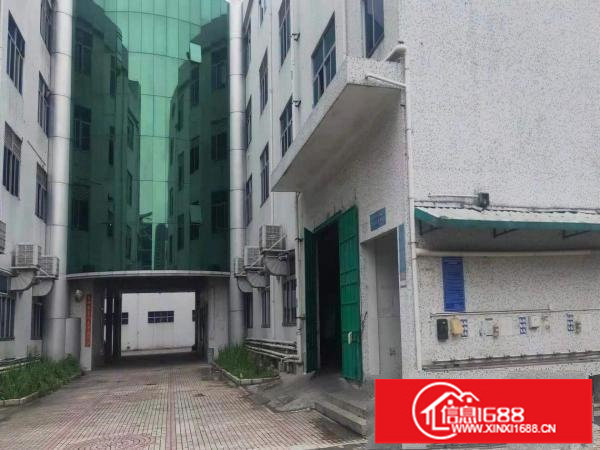 平湖辅城坳工业园带红本厂房30000平方大小出租，可办环评