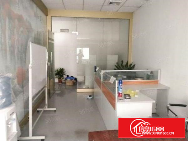 西乡固戍航城大道大型园区，村委直租，精装修厂房751平