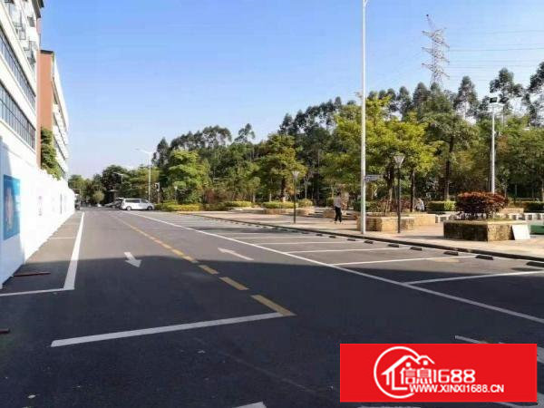 坂田天虹带红本厂房新出楼上整层5000平标准厂房招租