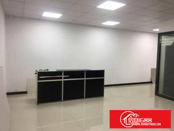 一楼厂房，全新装修，免费赠送