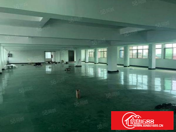 本人厂房大朗松柏朗3层2000平方电梯厂房10元招租