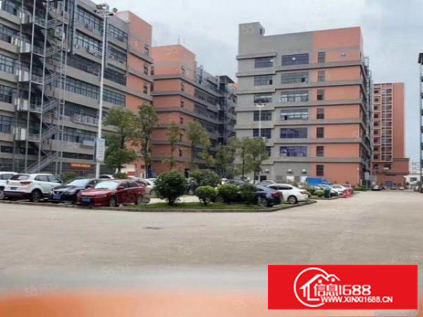 报价15元！凤岗中心楼上1900平方，交通方便，招工易招