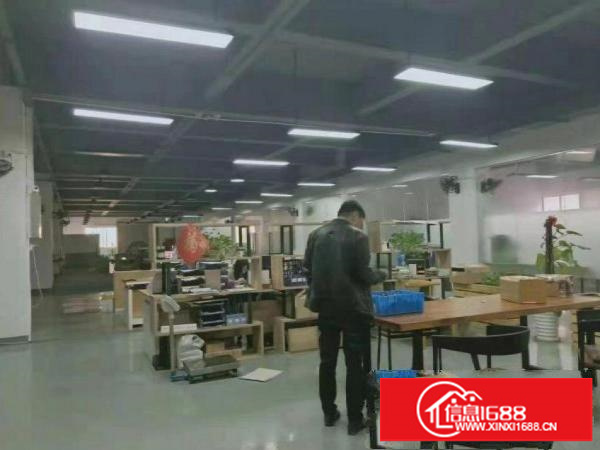 龙岗区龙岗出租3楼430平方装修厂房水电齐全