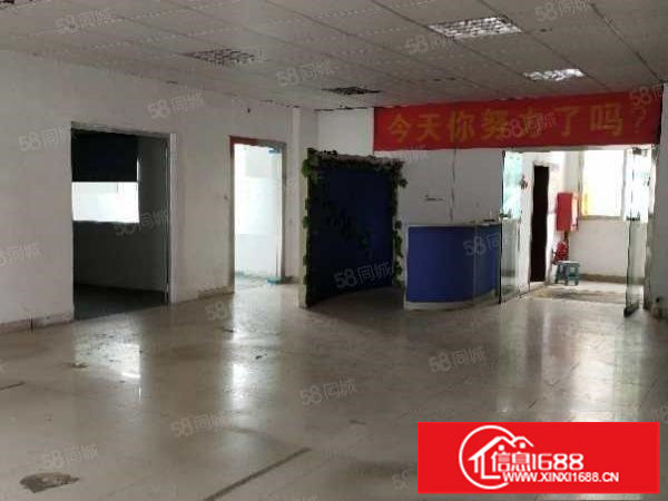 平湖经典小独院厂房1700平方出租